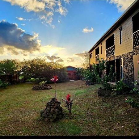 Apartamentos Tupuna Lodge Ханга Роа Екстериор снимка