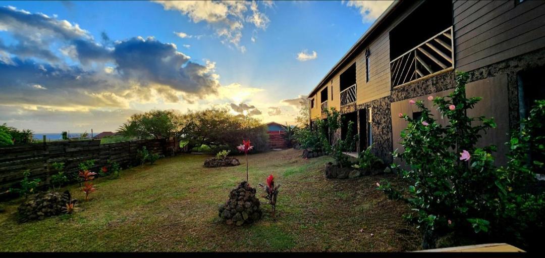 Apartamentos Tupuna Lodge Ханга Роа Екстериор снимка