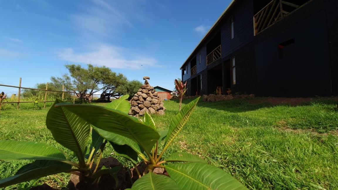 Apartamentos Tupuna Lodge Ханга Роа Екстериор снимка