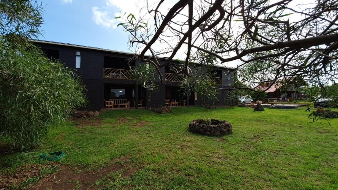 Apartamentos Tupuna Lodge Ханга Роа Екстериор снимка