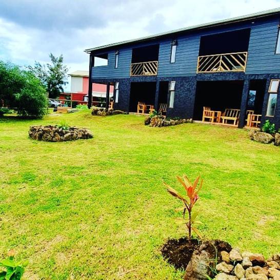 Apartamentos Tupuna Lodge Ханга Роа Екстериор снимка